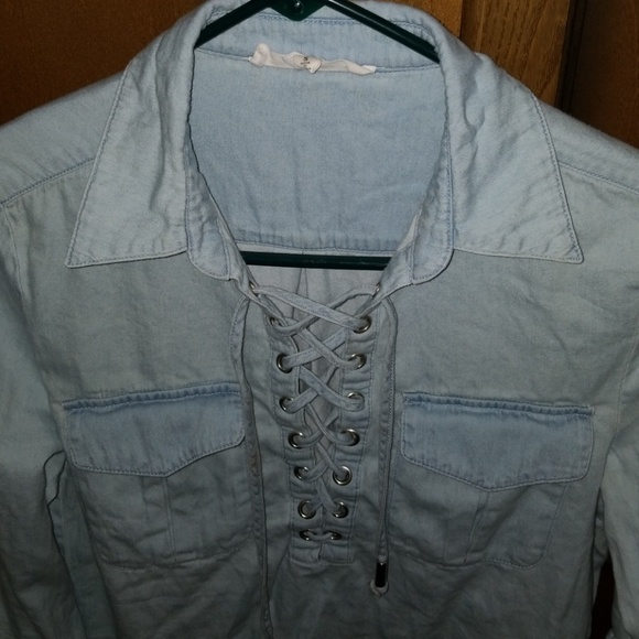 Top - Picture 2 of 3